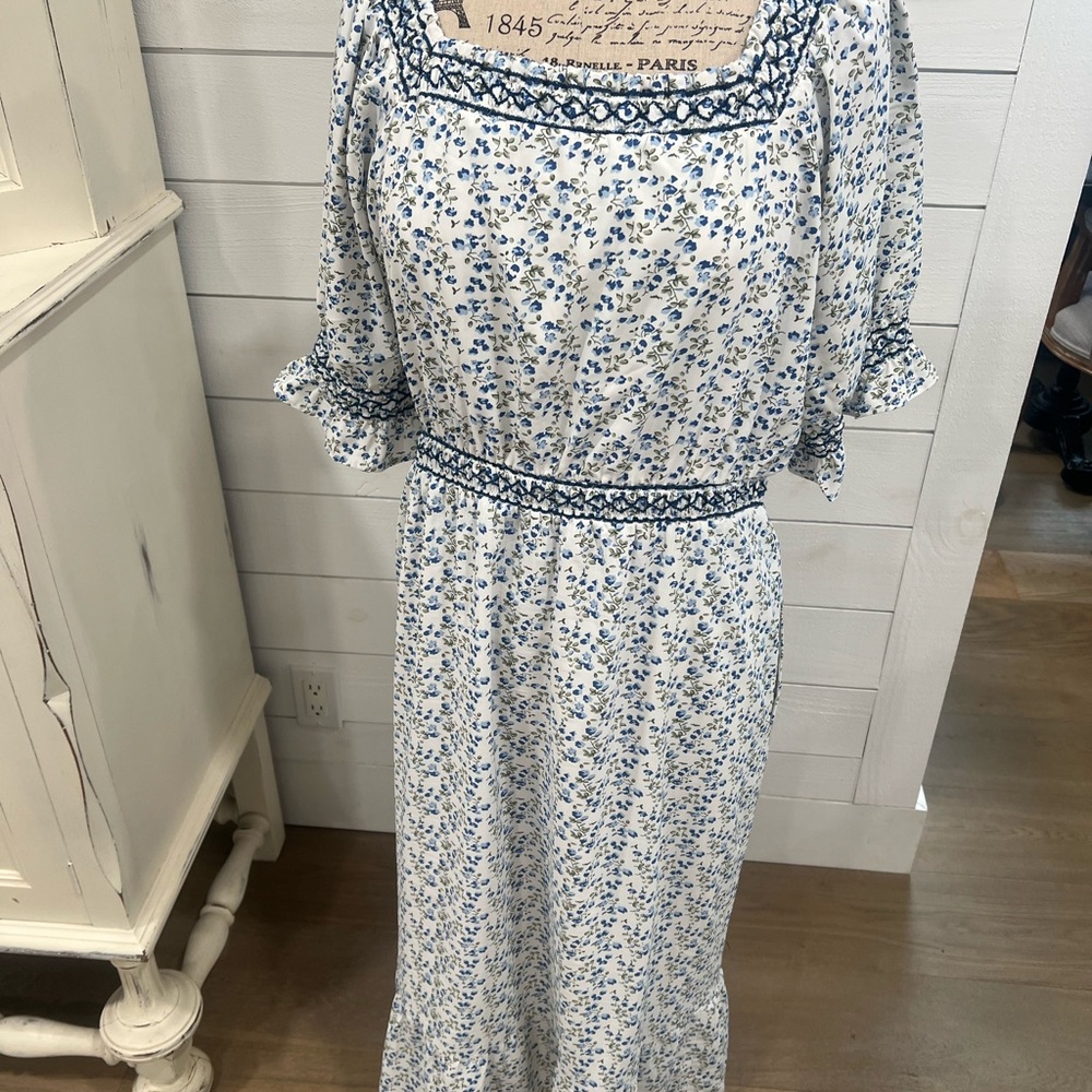Roolee Blue and White Floral Long Sleeve Dress